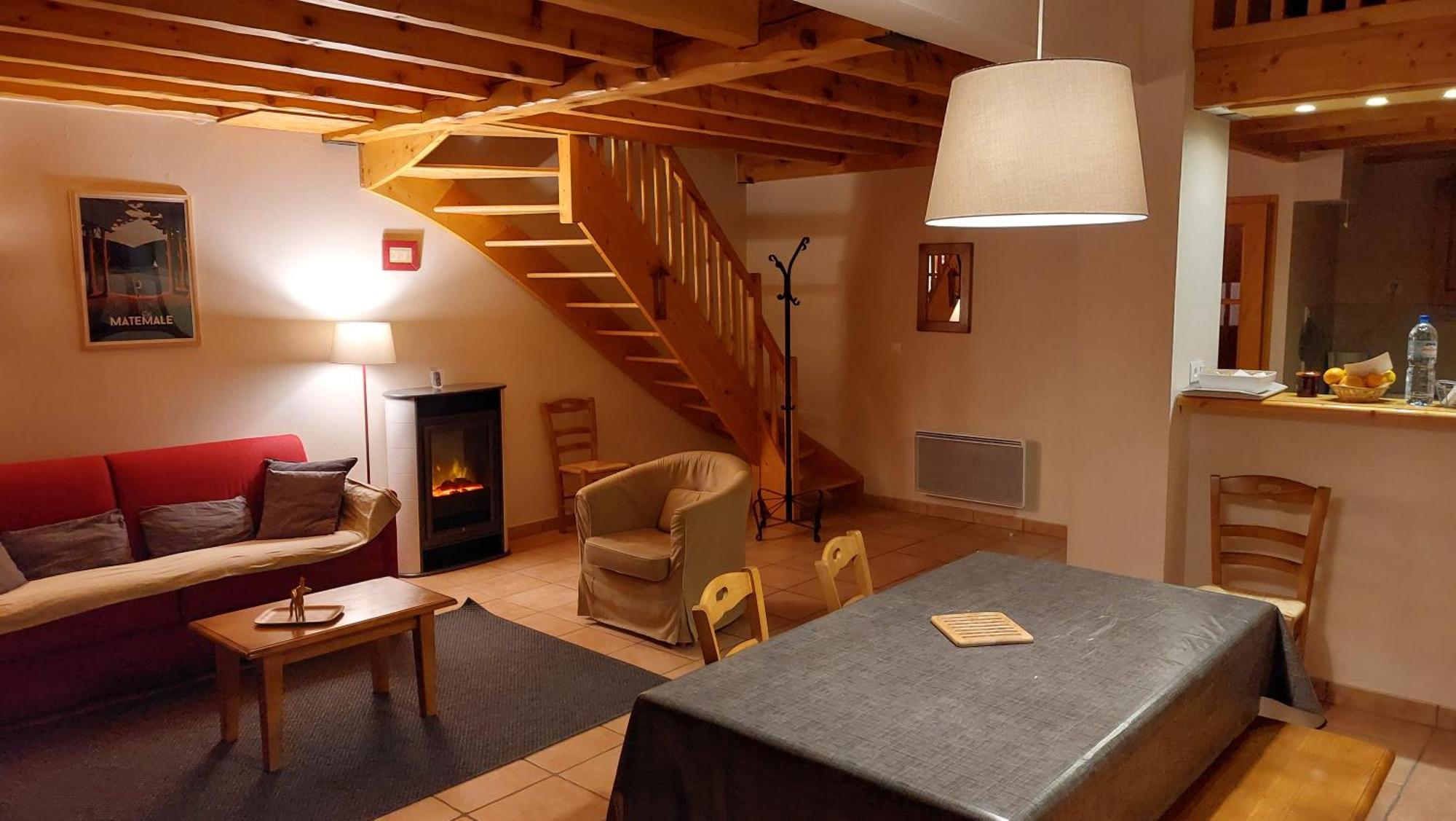 Aparthotel L'Etoile Du Berger à Les Angles  Extérieur photo