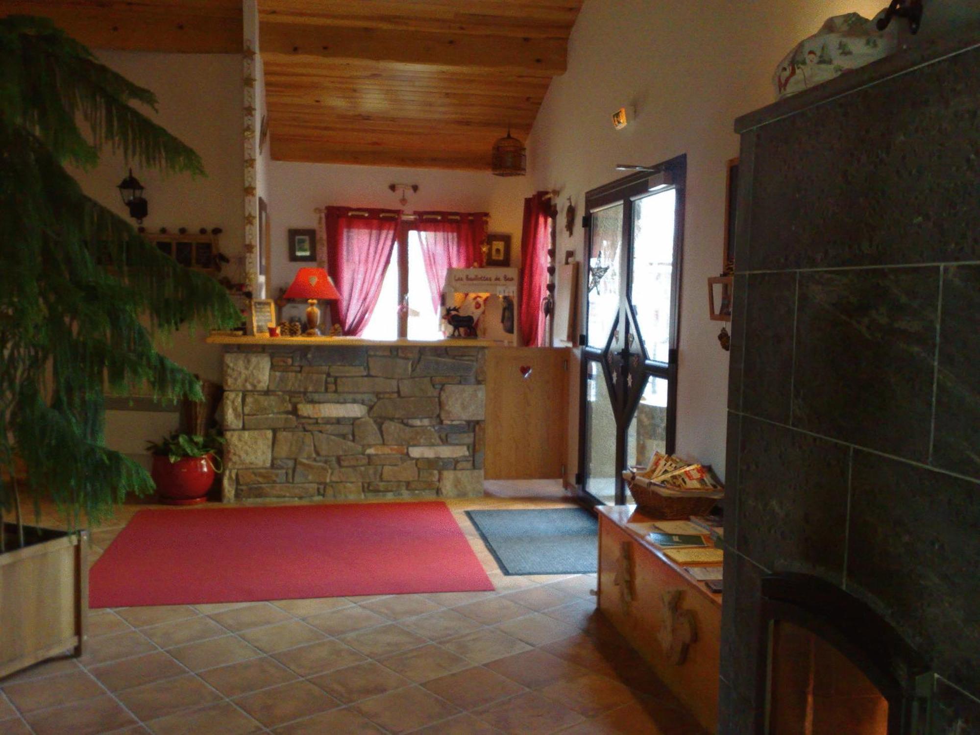 Aparthotel L'Etoile Du Berger à Les Angles  Extérieur photo